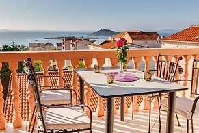 Tanja - 200m to the Beach - A4