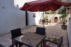 Robi - 50m From Beach - R1