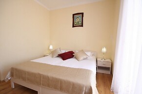 Nikola 1 - Free Parking - R4