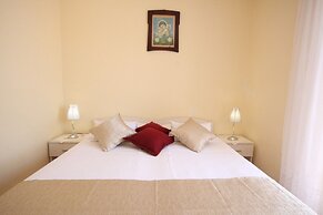 Nikola 1 - Free Parking - R4