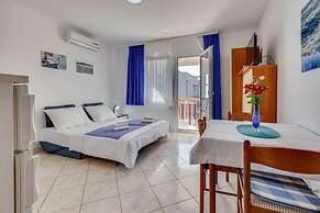 Tanja - 200m to the Beach - A1