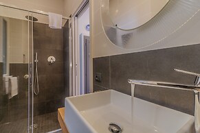 Terrazza Mazzini Stylish con vista lago