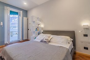 Terrazza Mazzini Stylish con vista lago