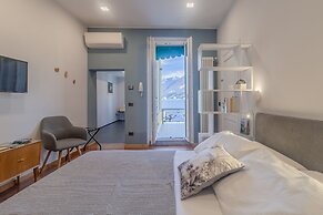 Terrazza Mazzini Stylish con vista lago