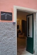 Demivie Guesthouse