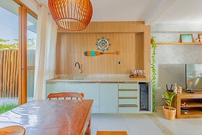 IM05 Apto 3 Quartos - Riverside Imbassaí