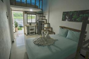 Pura Natura Riverside