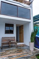 Pura Natura Riverside