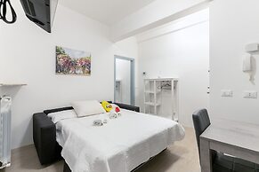 Alessia's Flat - Fantoni