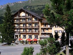 Hotel Alpina Parpan