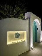 Santorini Miracles Suites, Adults Only