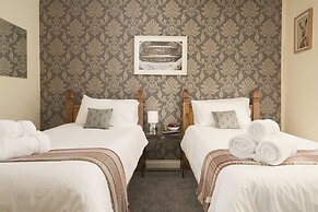 The White Hart Hotel