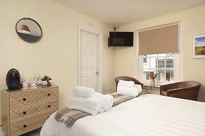 The White Hart Hotel