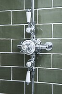 The White Hart Hotel