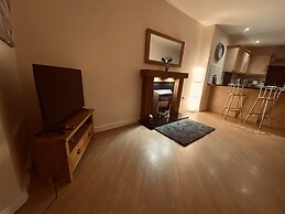 Beautiful 1-bed Apartment in Scarborough
