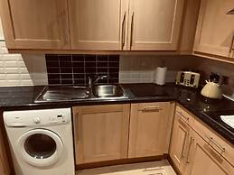 Beautiful 1-bed Apartment in Scarborough