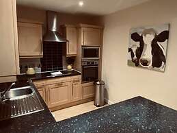 Beautiful 1-bed Apartment in Scarborough