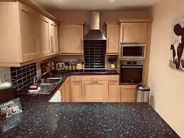 Beautiful 1-bed Apartment in Scarborough