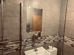 Beautiful 1-bed Apartment in Scarborough