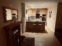Beautiful 1-bed Apartment in Scarborough