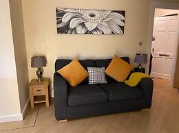 Beautiful 1-bed Apartment in Scarborough