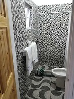 Thebreeze can Accommodate up to 30 People