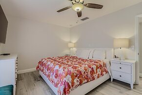 Alhambra Place 4 BR 3 BA Pool Vacation Home