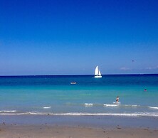 Little Havana Vacation Home 2BD 2BA Private Pool