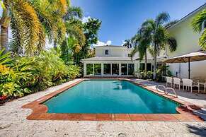 Villa Dolce Vita 4bd 4ba Private Pool and Parking