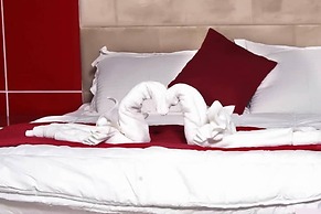 De-Rossi Hotel And Suites