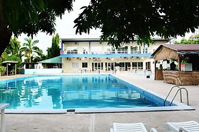 De-Rossi Hotel And Suites