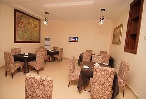 Grand Palazzo Hotel