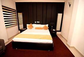 Grand Palazzo Hotel