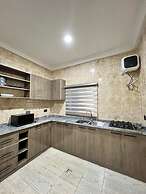 Pinkish By Riava Bed & Breakfast Abuja