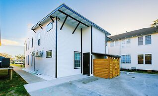 Old Spanish House- C, The Madeleine Suite