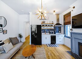 Old Spanish House- C, The Madeleine Suite