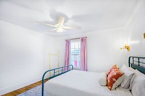 Old Spanish House- C, The Madeleine Suite