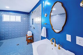 Old Spanish House- C, The Madeleine Suite