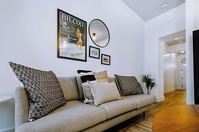 Old Spanish House- C, The Madeleine Suite