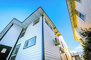 Old Spanish House- C, The Madeleine Suite