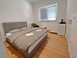 ROSE valley -modern rooms and apartments