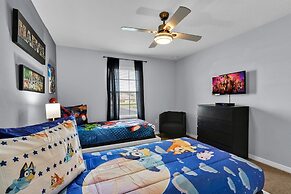 3069 Beach Palm Avenue