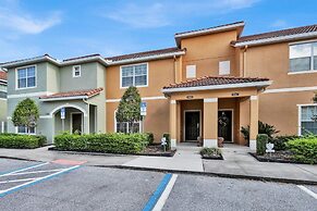 3069 Beach Palm Avenue