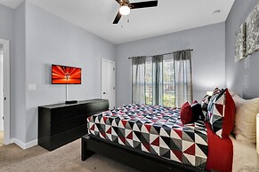 3069 Beach Palm Avenue