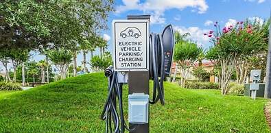 4752 Vero Beach Place