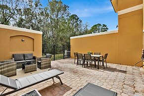 4752 Vero Beach Place