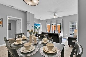 4752 Vero Beach Place