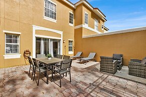 4752 Vero Beach Place