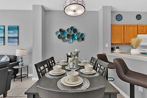 4752 Vero Beach Place