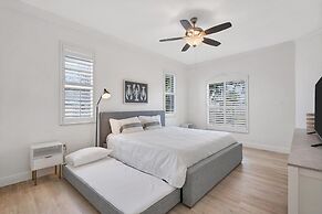 3337 Sandpiper Drive